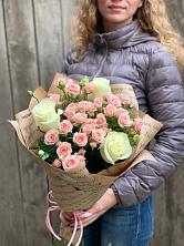 Букет цветов из:  Розы в Краснозатонский