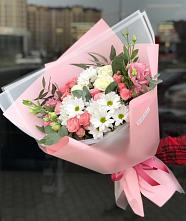 Букет цветов из:  Розы, Лизиантусы и Хризантемы в Краснозатонский